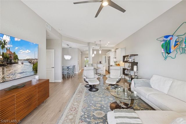 7687 Pebble Creek CIR 403, Naples, FL 34108