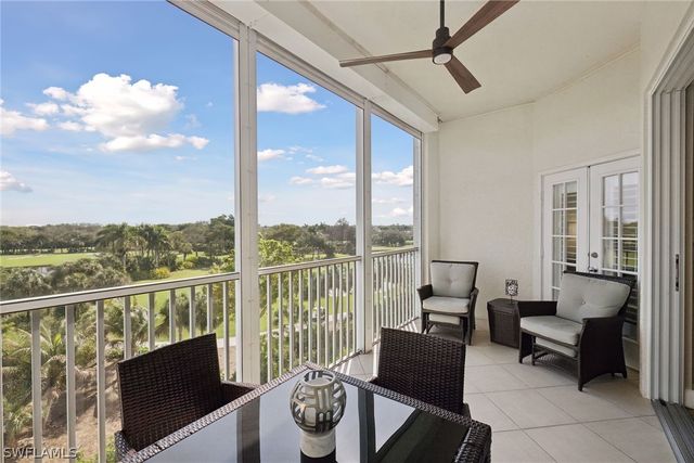 7687 Pebble Creek CIR 403, Naples, FL 34108