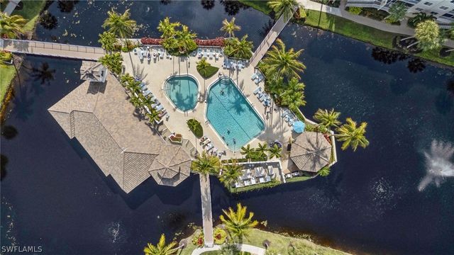 7687 Pebble Creek CIR 403, Naples, FL 34108