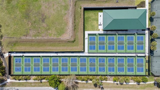 7687 Pebble Creek CIR 403, Naples, FL 34108