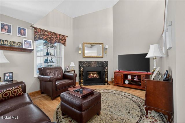 9D Tupelo Drive, Halfmoon, NY 12065