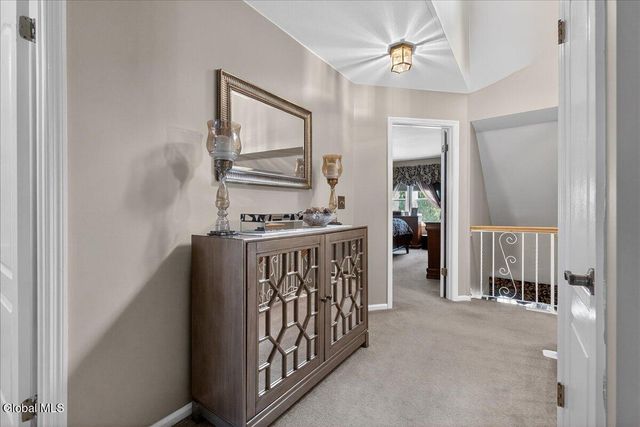 9D Tupelo Drive, Halfmoon, NY 12065