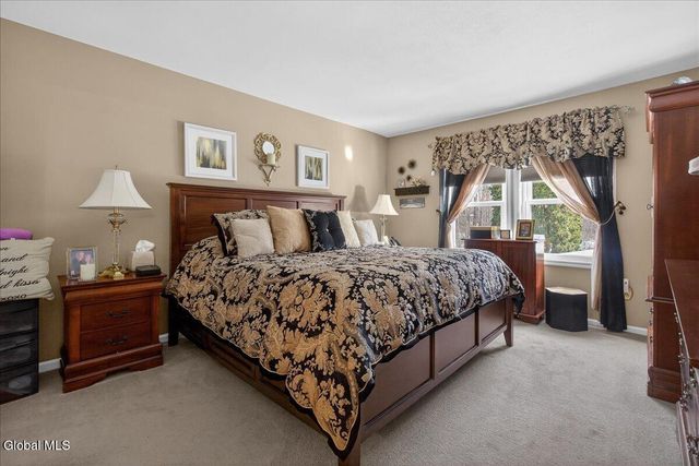 9D Tupelo Drive, Halfmoon, NY 12065