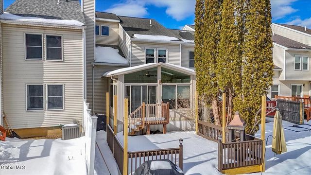 9D Tupelo Drive, Halfmoon, NY 12065