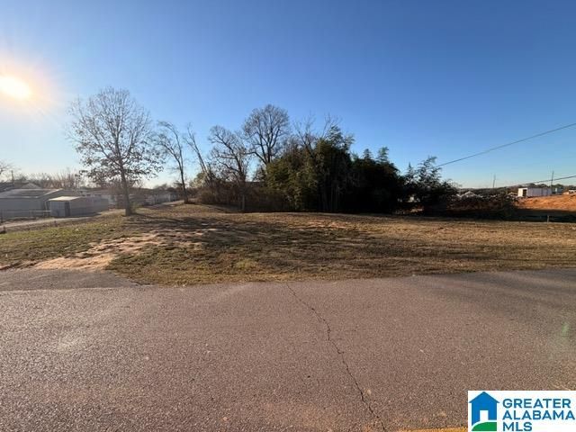 1204 OLD WALKER CHAPEL ROAD, Fultondale, AL 35068