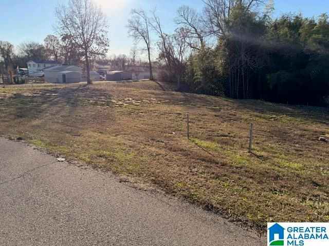 1204 OLD WALKER CHAPEL ROAD, Fultondale, AL 35068