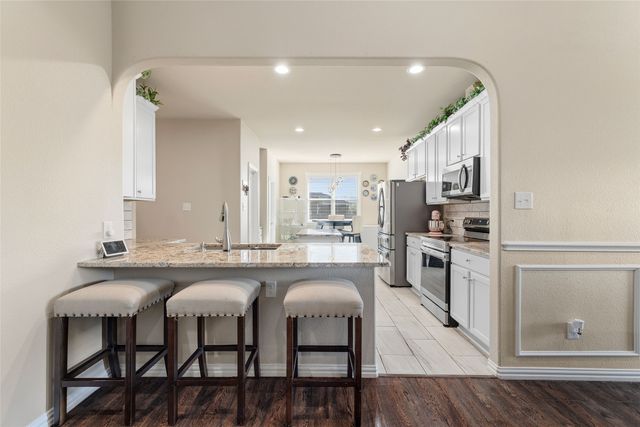 1357 Lake Grove Lane, Desoto, TX 75115