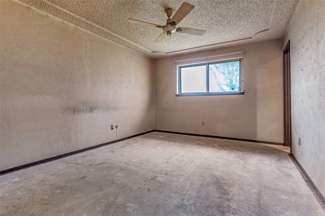 5306 Vincennes Court, Arlington, TX 76017