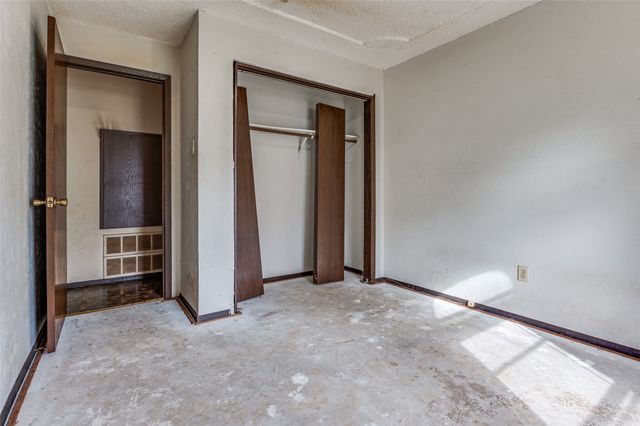 5306 Vincennes Court, Arlington, TX 76017