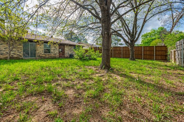 5306 Vincennes Court, Arlington, TX 76017