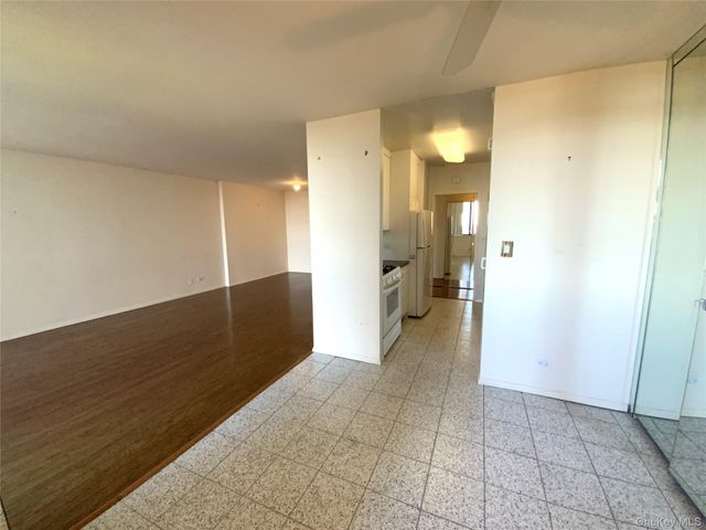 27010 Grand Central Parkway 22S, Floral Park, NY 11005