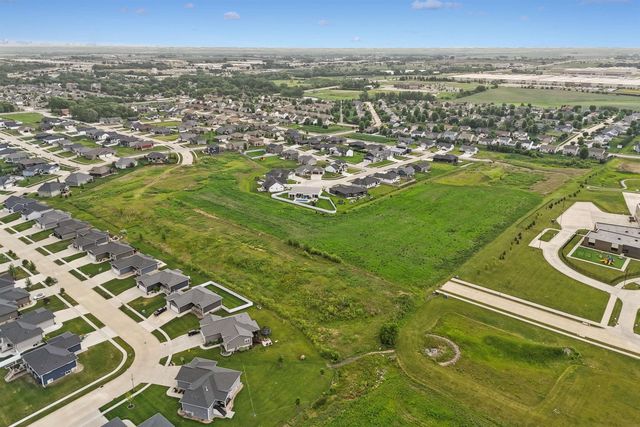 Lot 11 Ashworth Drive, Cedar Falls, IA 50613