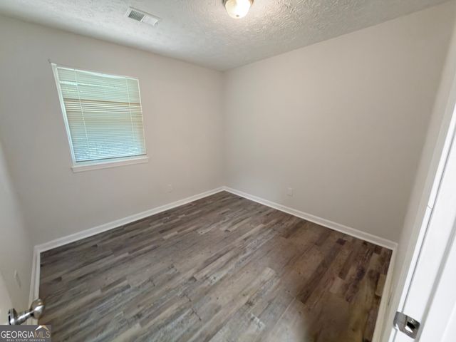 675 Lakeridge Drive, Conyers, GA 30094