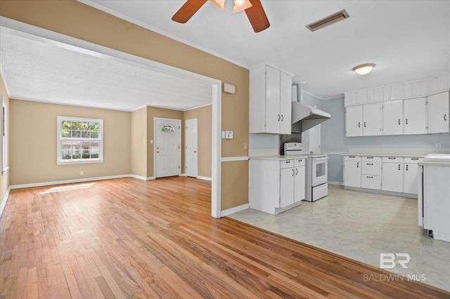 1429 Forest Dale Drive, Mobile, AL 36618