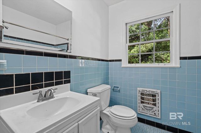 1429 Forest Dale Drive, Mobile, AL 36618