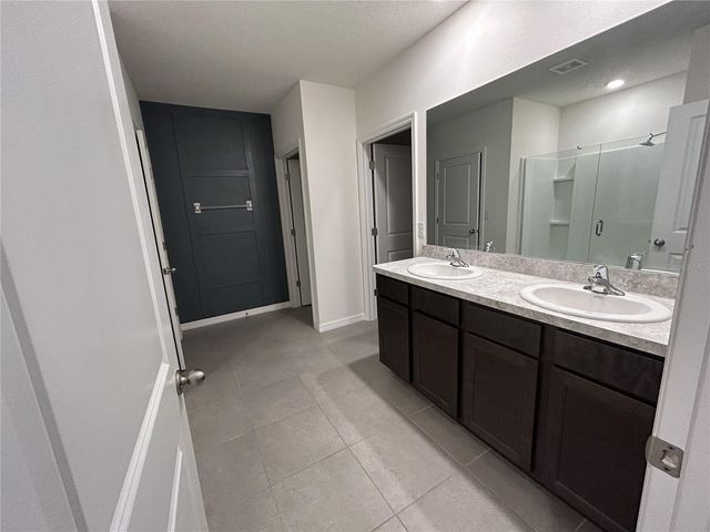 4965 NE 14TH PLACE, Ocala, FL 34470