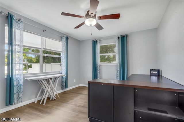 862 95th AVE N, Naples, FL 34108