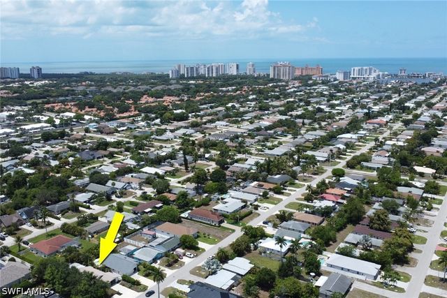 862 95th AVE N, Naples, FL 34108