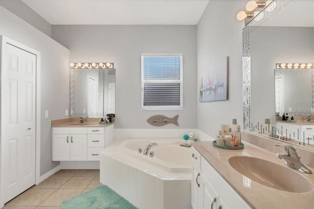 2304 SILVER PALM ROAD, North Port, FL 34288