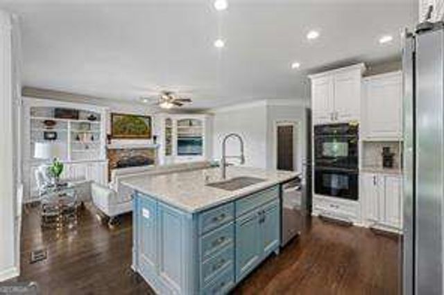 6220 Zinfandel Drive, Suwanee, GA 30024