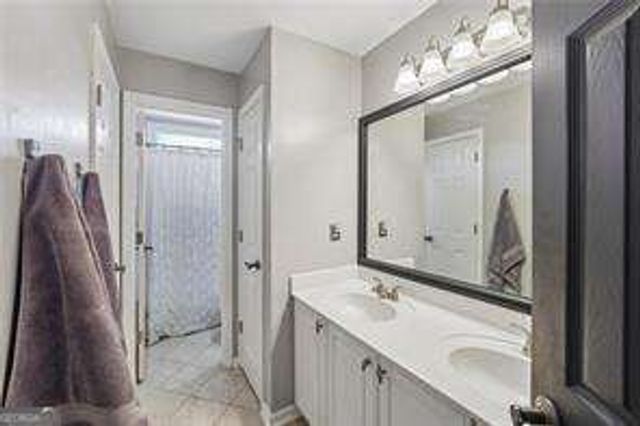 6220 Zinfandel Drive, Suwanee, GA 30024