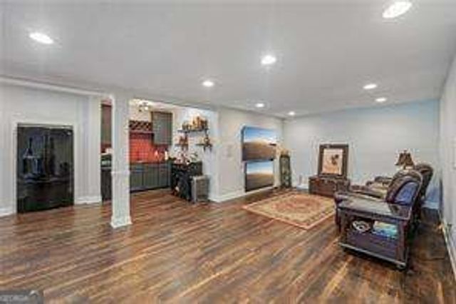 6220 Zinfandel Drive, Suwanee, GA 30024