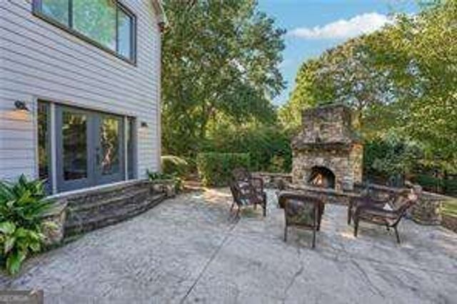 6220 Zinfandel Drive, Suwanee, GA 30024