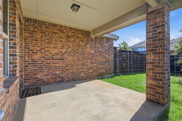 1235 Acmite Avenue, Cross Roads, TX 76227