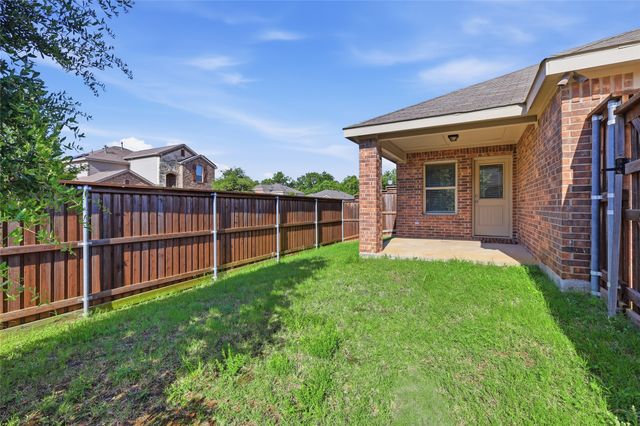 1235 Acmite Avenue, Cross Roads, TX 76227
