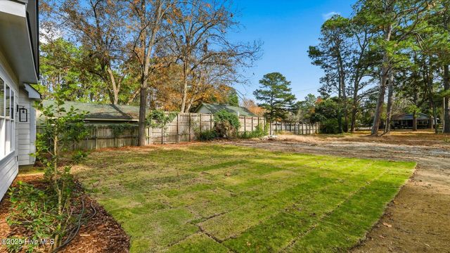 1405 N May Street, Southern Pines, NC 28387