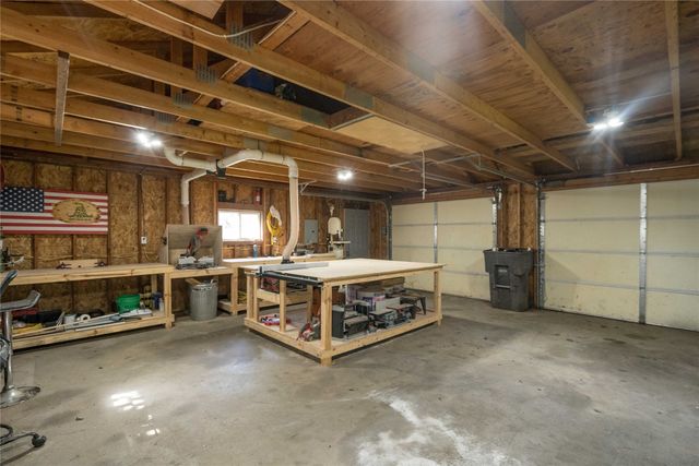 1026 Mckinley Avenue, Des Moines, IA 50315