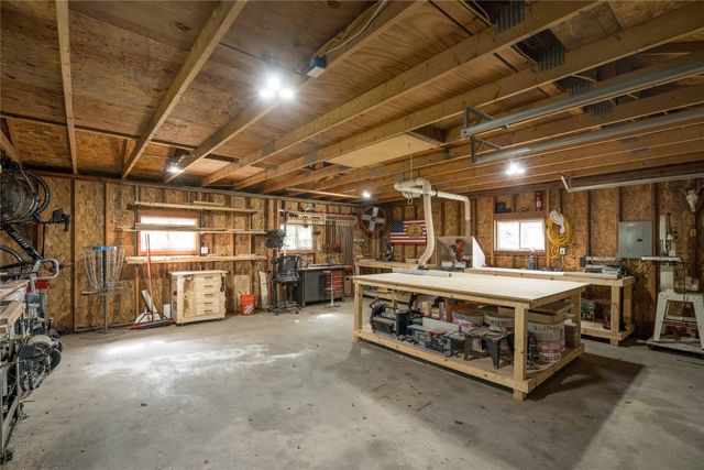1026 Mckinley Avenue, Des Moines, IA 50315