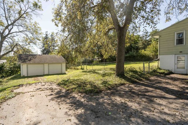 1026 Mckinley Avenue, Des Moines, IA 50315
