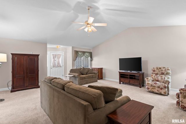 3603 TEAKWOOD Drive, Springfield, IL 62712