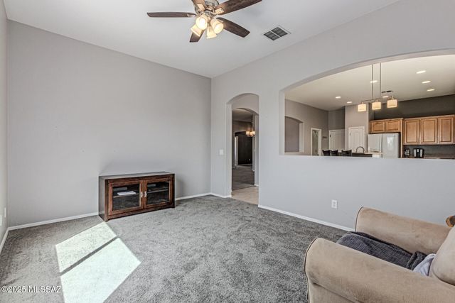 12921 N Cenozoic Drive, Marana, AZ 85658