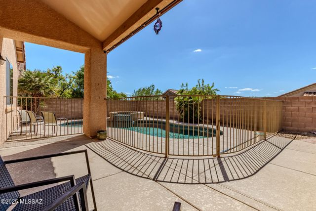 12921 N Cenozoic Drive, Marana, AZ 85658