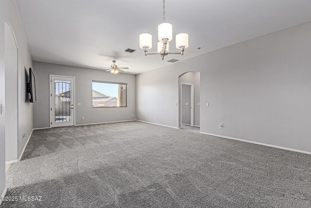 12921 N Cenozoic Drive, Marana, AZ 85658