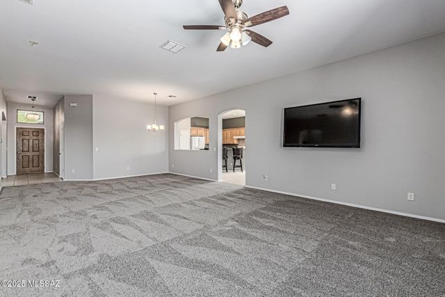 12921 N Cenozoic Drive, Marana, AZ 85658