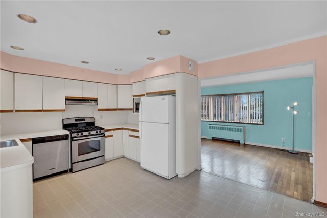 2217 7th Street, East Meadow, NY 11554