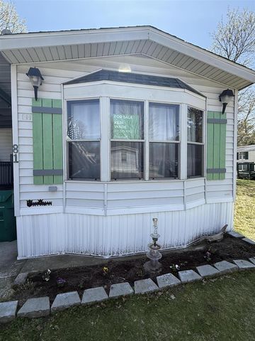 81 Cherry Court, Muskegon, MI 49445