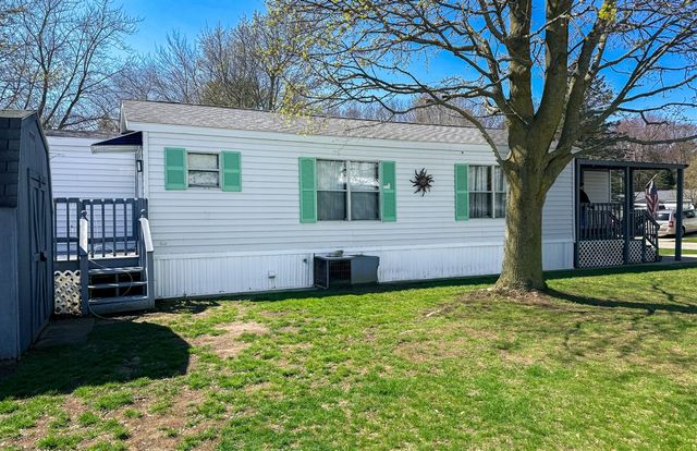 81 Cherry Court, Muskegon, MI 49445