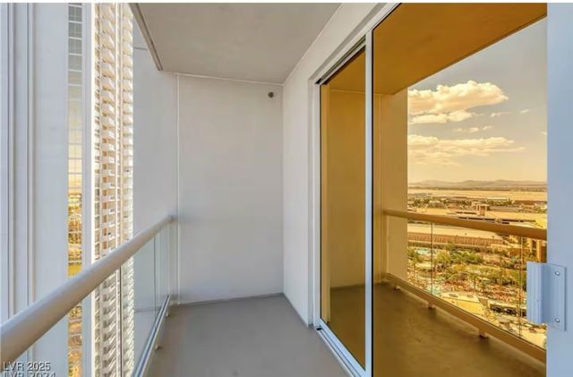 135 East Harmon Avenue 2020, Las Vegas, NV 89109