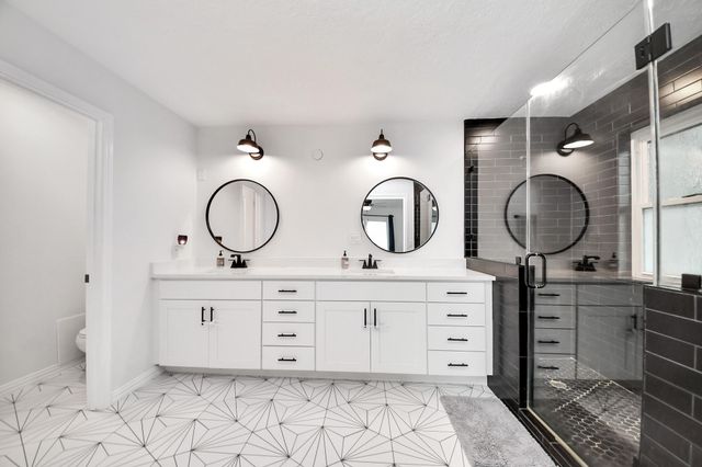 4005 Spring Meadow Drive, Pearland, TX 77584