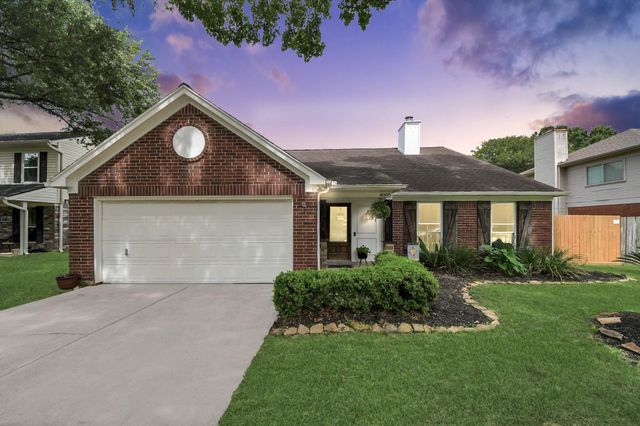 4005 Spring Meadow Drive, Pearland, TX 77584