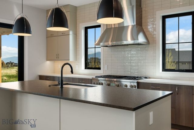 678 Clancy Way, Bozeman, MT 59718