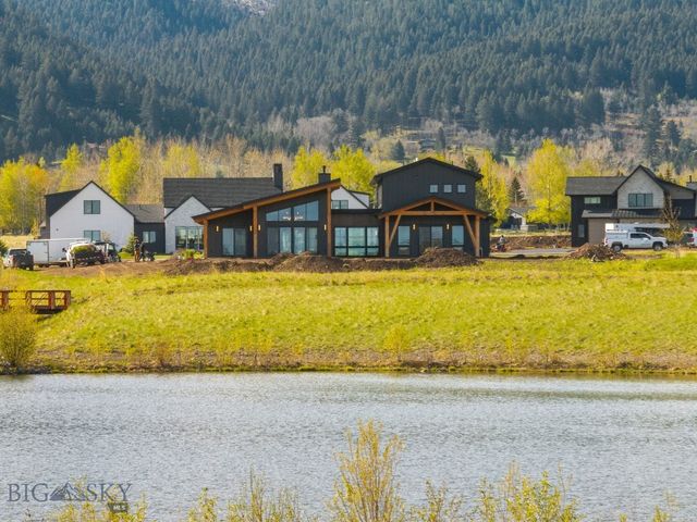 678 Clancy Way, Bozeman, MT 59718