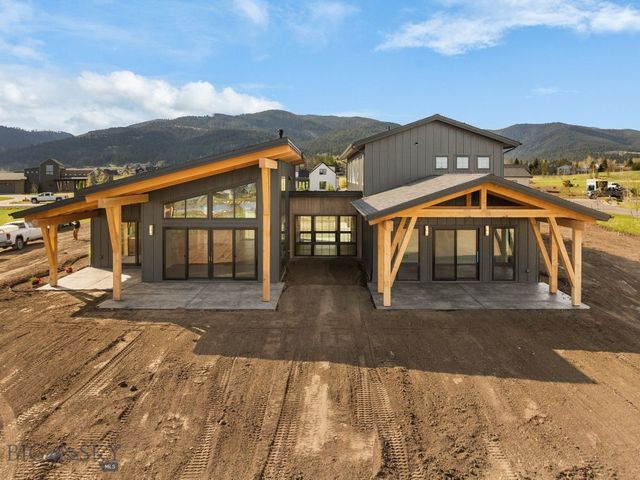678 Clancy Way, Bozeman, MT 59718