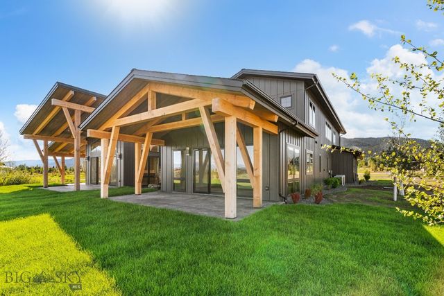 678 Clancy Way, Bozeman, MT 59718