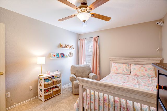 1107 Deer Valley Lane, Arlington, TX 76001