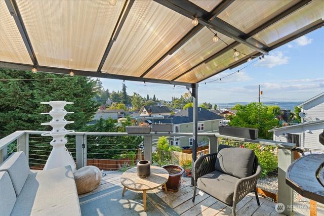 2714 N Mccarver Street, Tacoma, WA 98403